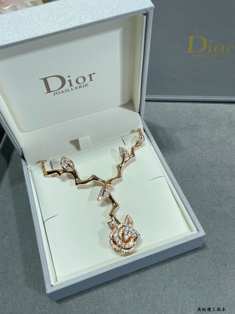 Christian Dior Necklaces